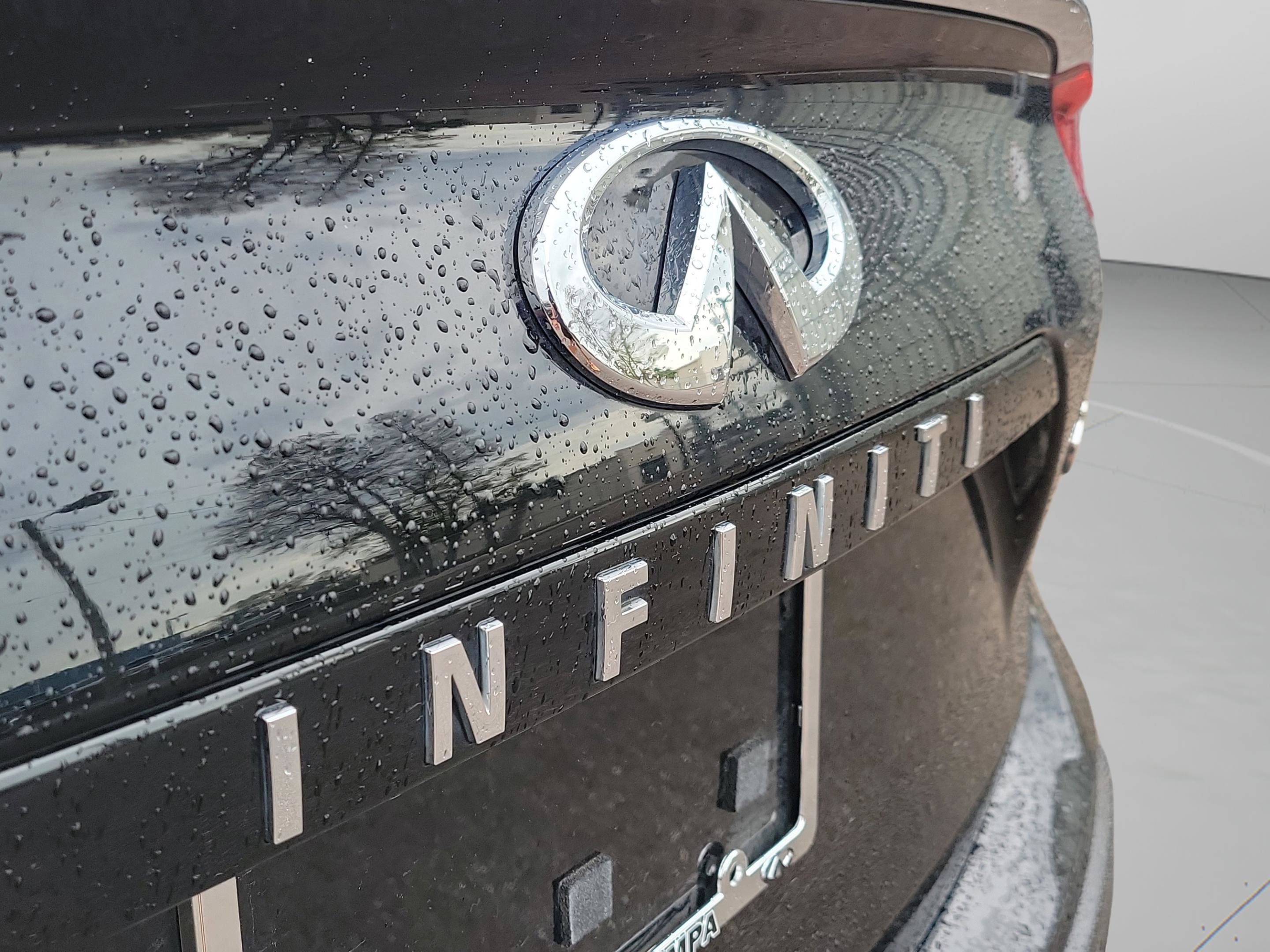 Used 2019 INFINITI QX50 Luxe w/ Cargo Package image 31
