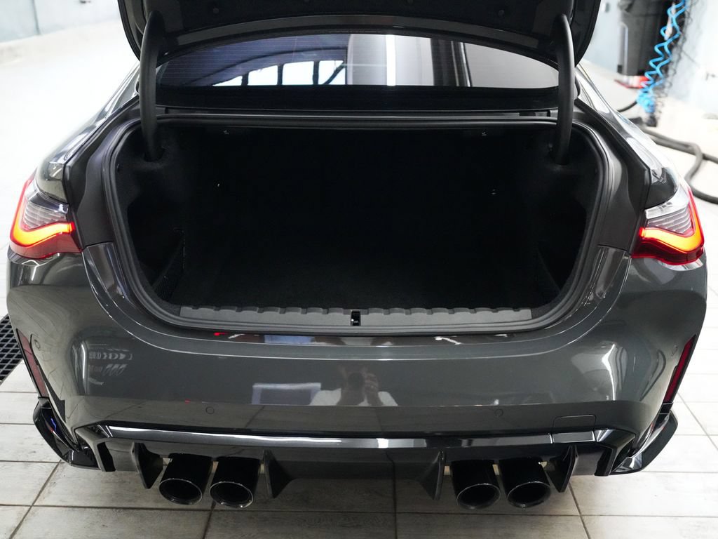 Used 2022 BMW M4 Competition w/ Executive Package RWD image 40