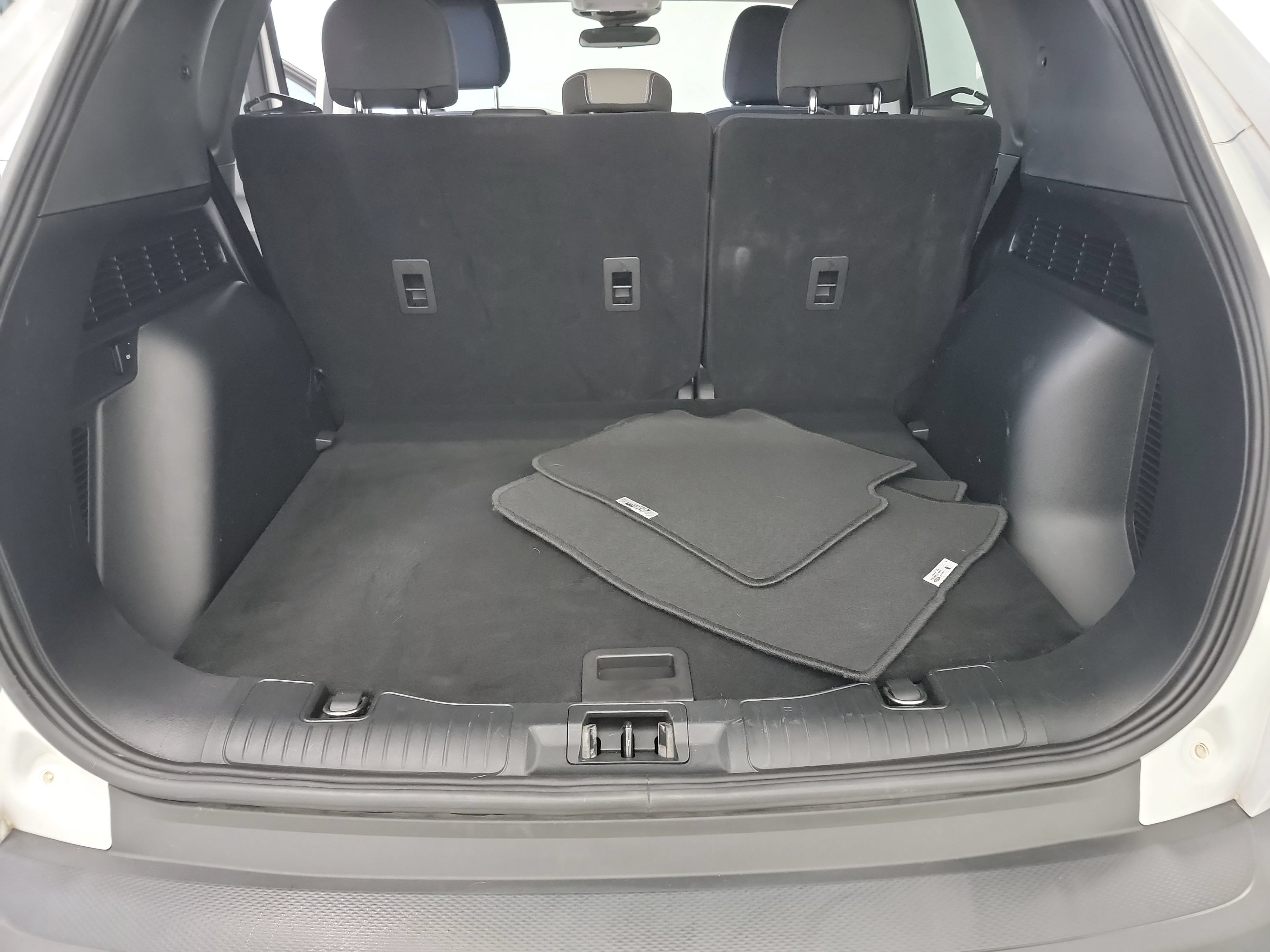 Used 2022 Ford Escape SE w/ Convenience Package FWD image 25
