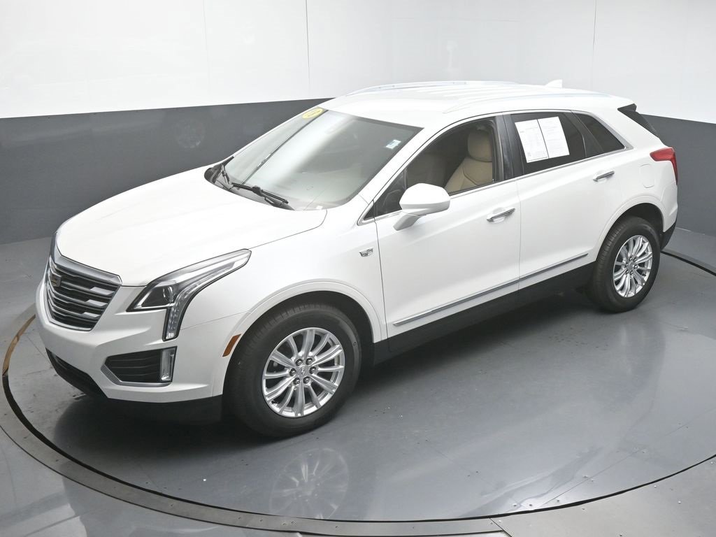 Used 2018 Cadillac XT5 FWD w/ LPO, Wheel Lock Package image 42