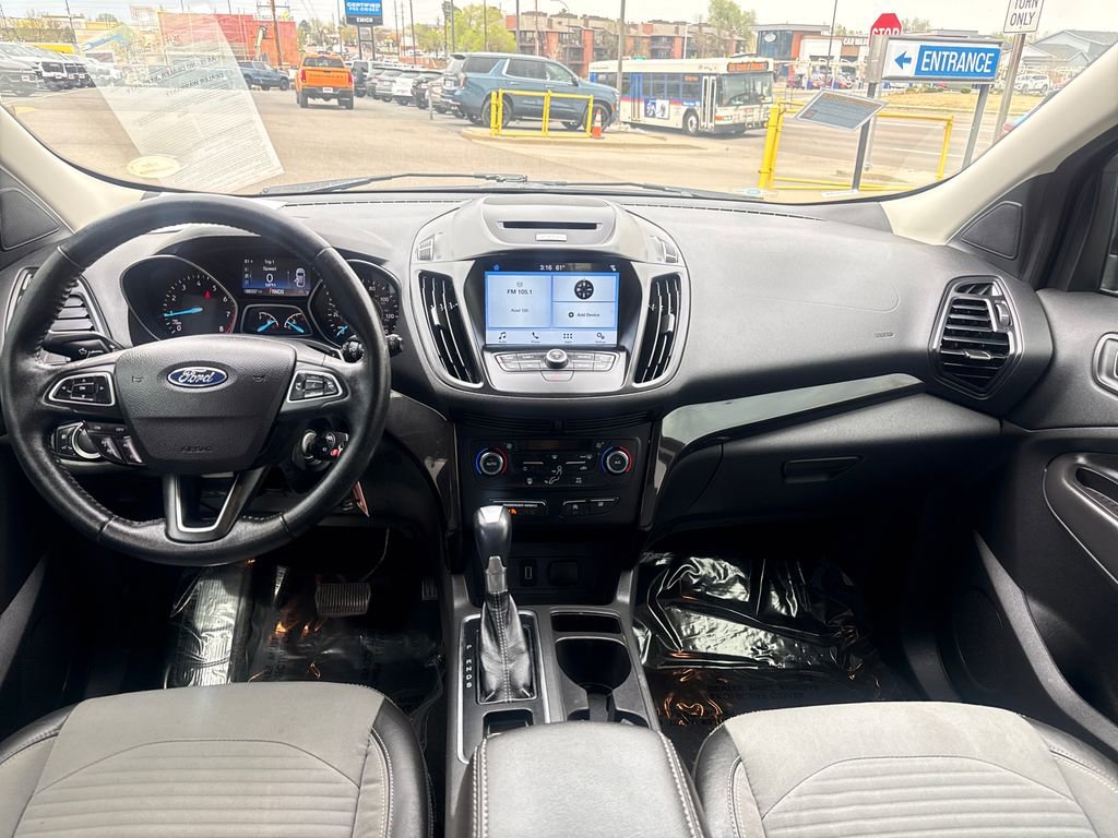 Used 2017 Ford Escape SE w/ Equipment Group 201A image 12