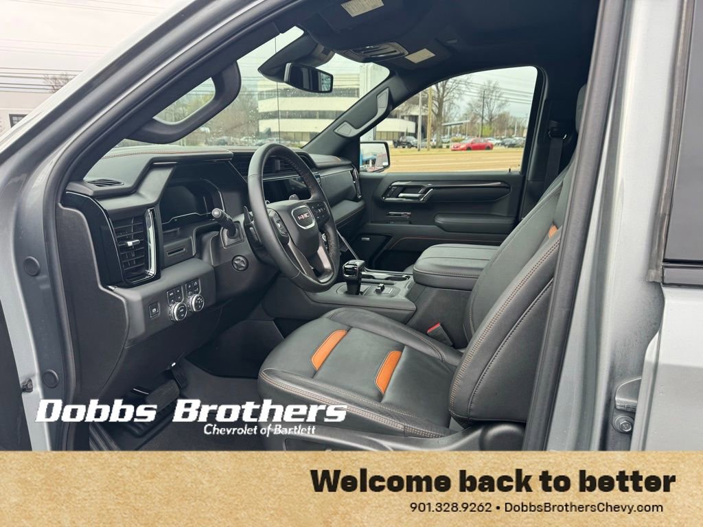 Used 2025 GMC Sierra 1500 AT4 image 9