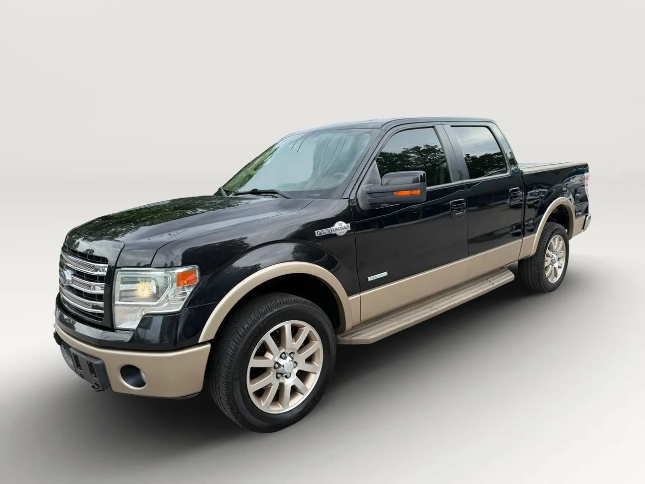 Used 2014 Ford F150 King Ranch w/ King Ranch Luxury Package AWD/4WD image 7