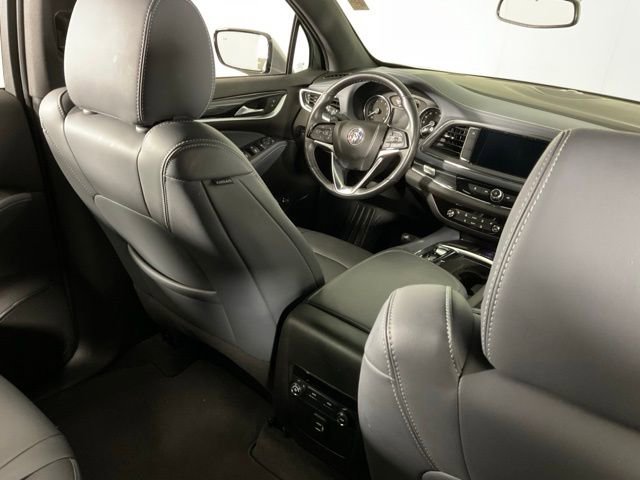Used 2024 Buick Enclave Essence image 32