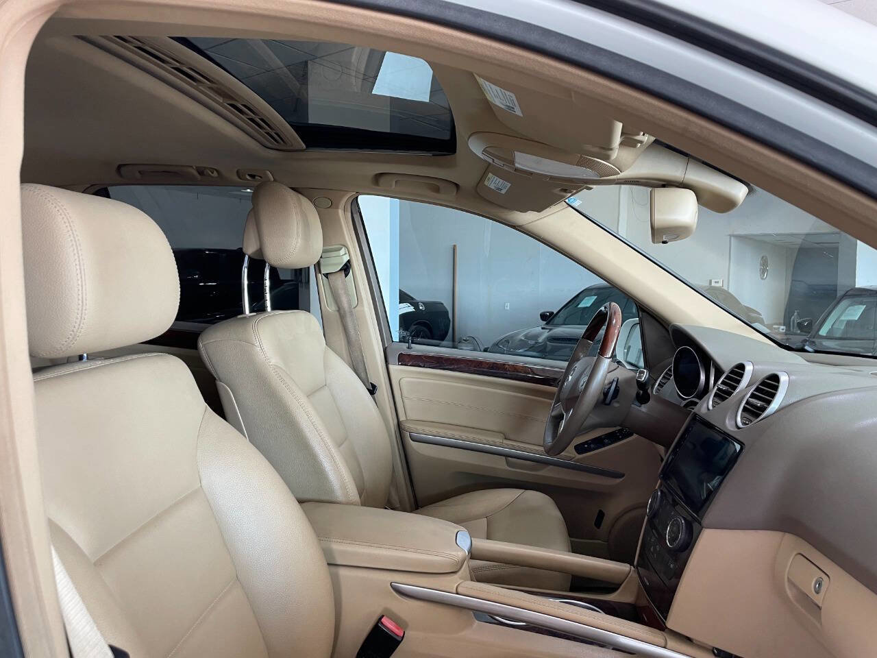 Used 2010 Mercedes-Benz ML 350 BlueTEC 4MATIC image 30