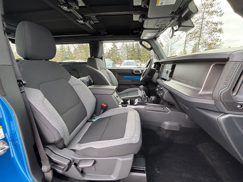 New 2026 Ford Bronco 2-Door AWD/4WD image 14