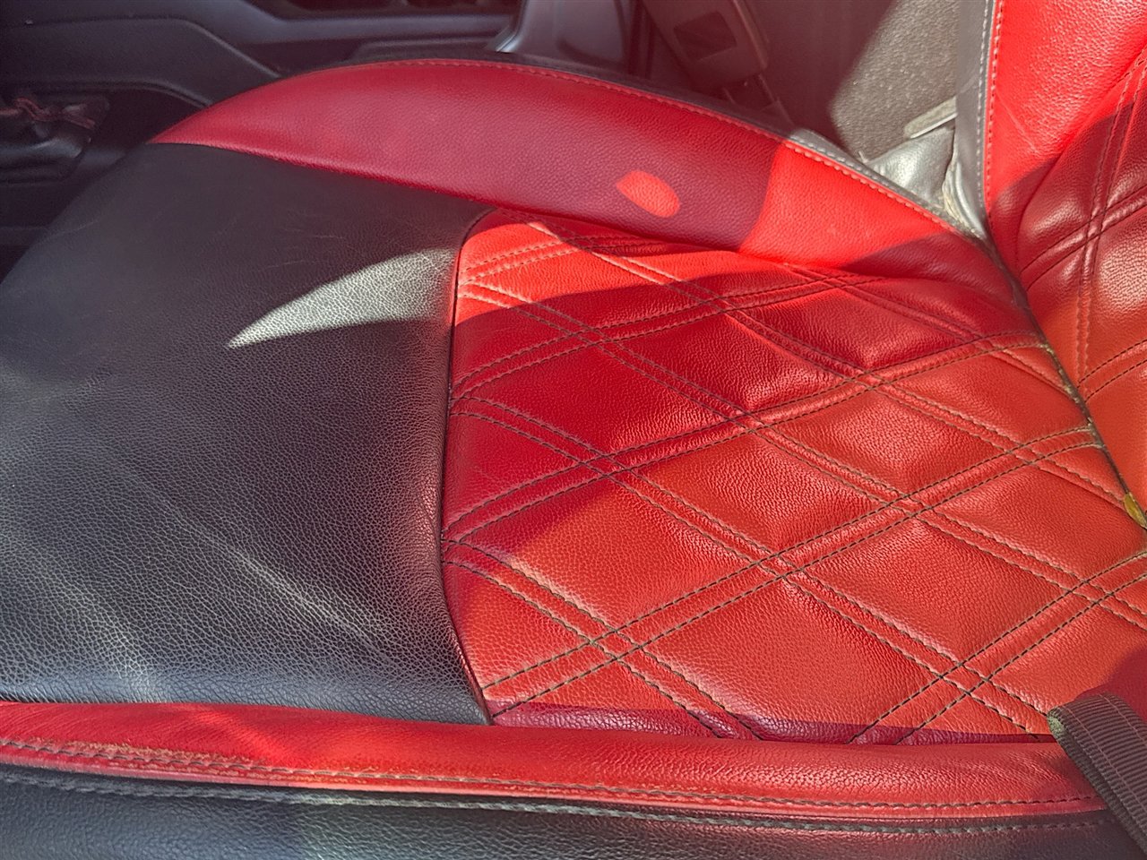 Used 2018 Jeep Wrangler Unlimited Rubicon image 20