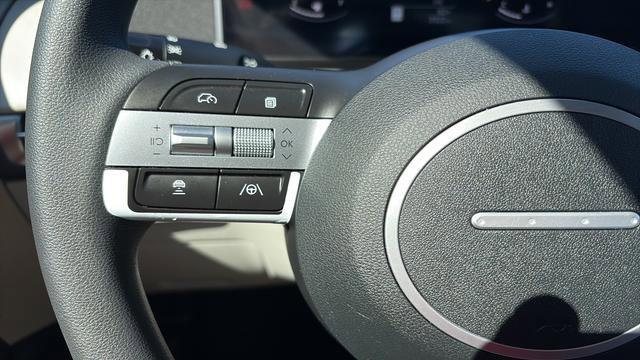 Used 2026 Hyundai Tucson SEL image 16