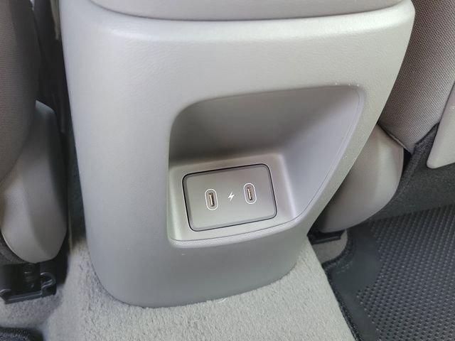 New 2026 Hyundai Elantra Sport image 18