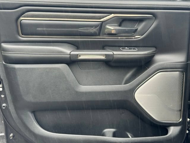 Used 2020 RAM 1500 Limited w/ Black Appearance Package AWD/4WD image 25