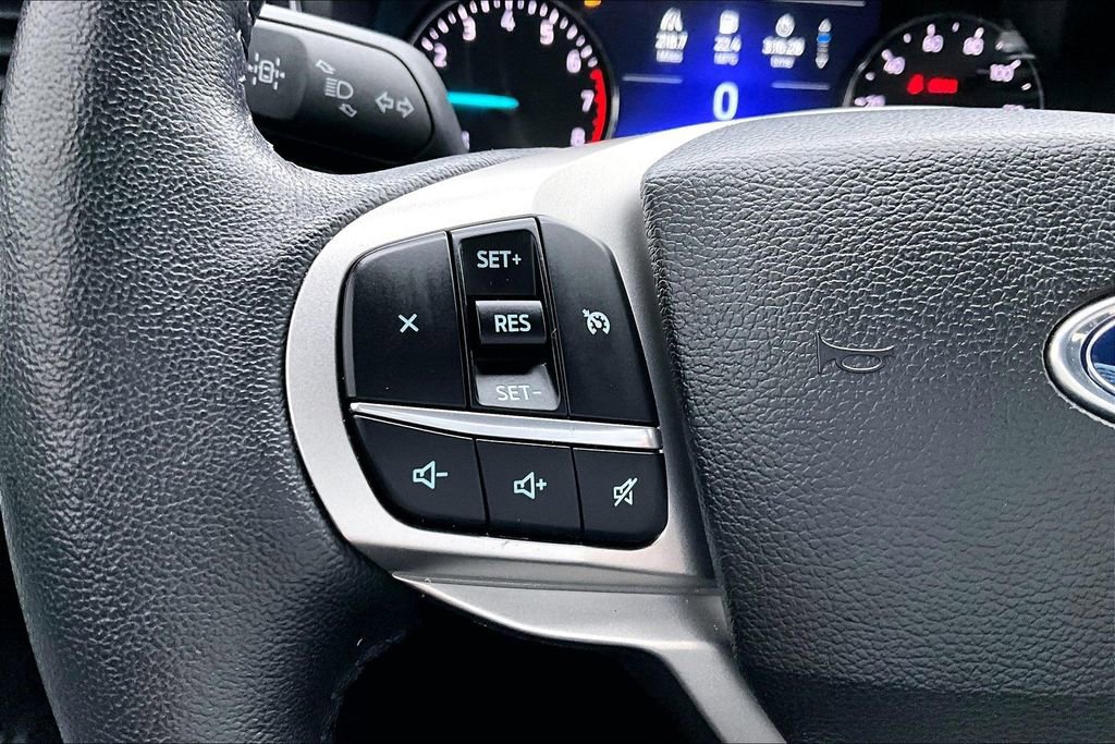 Used 2024 Ford Explorer XLT w/ Equipment Group 202A image 16