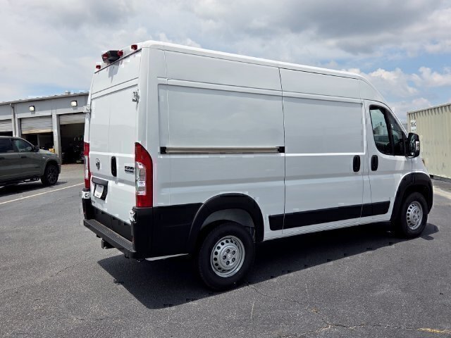 New 2026 RAM ProMaster 1500 w/ Convenience Group FWD image 10