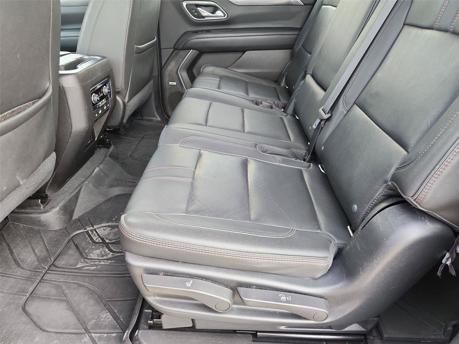 Used 2021 Chevrolet Suburban RST w/ Rear Media and Nav Package RWD image 26