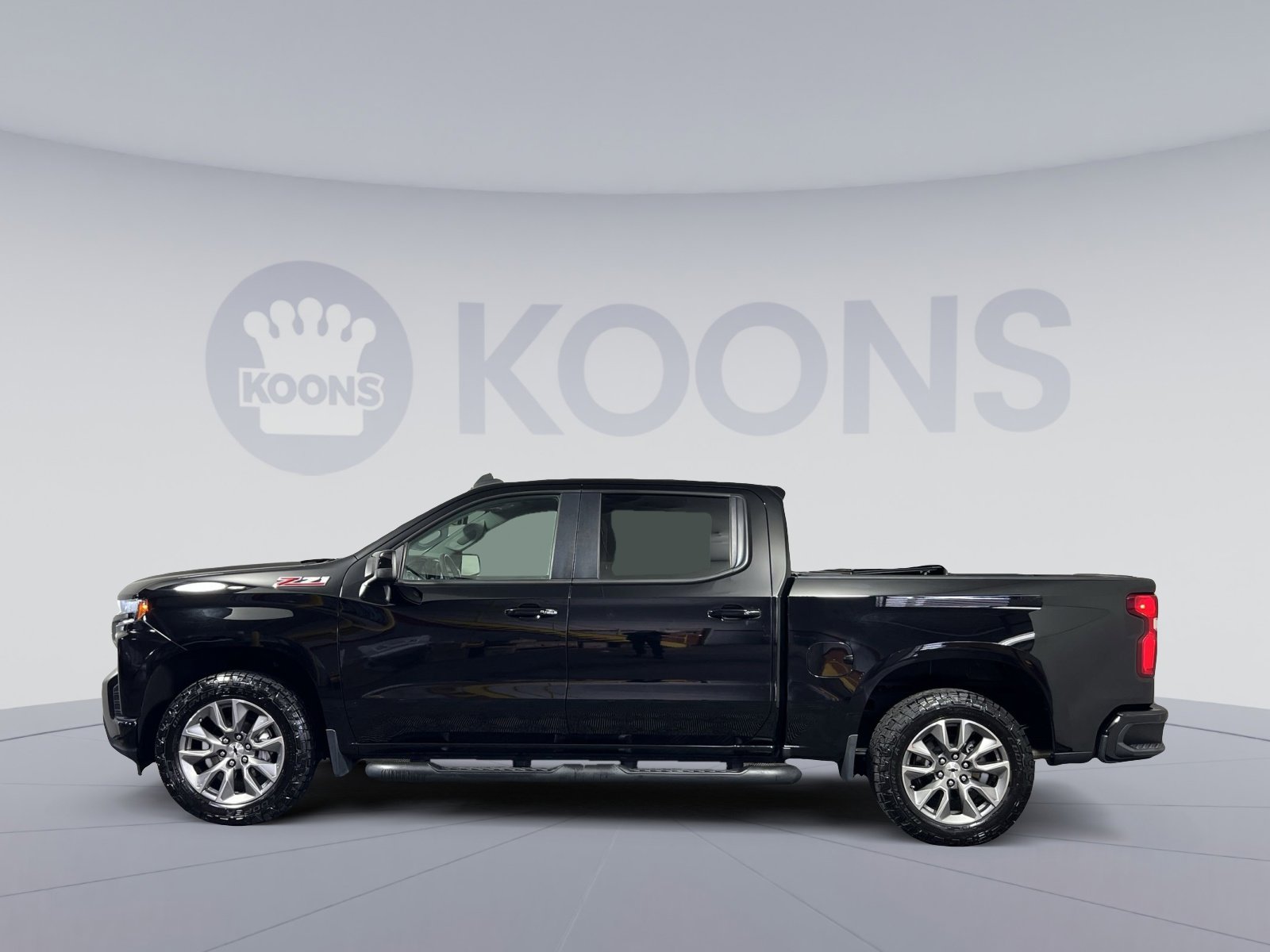 Used 2020 Chevrolet Silverado 1500 RST w/ All-Star Edition image 2