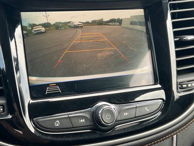 Used 2018 Chevrolet Trax LT w/ LT Convenience Package FWD image 21