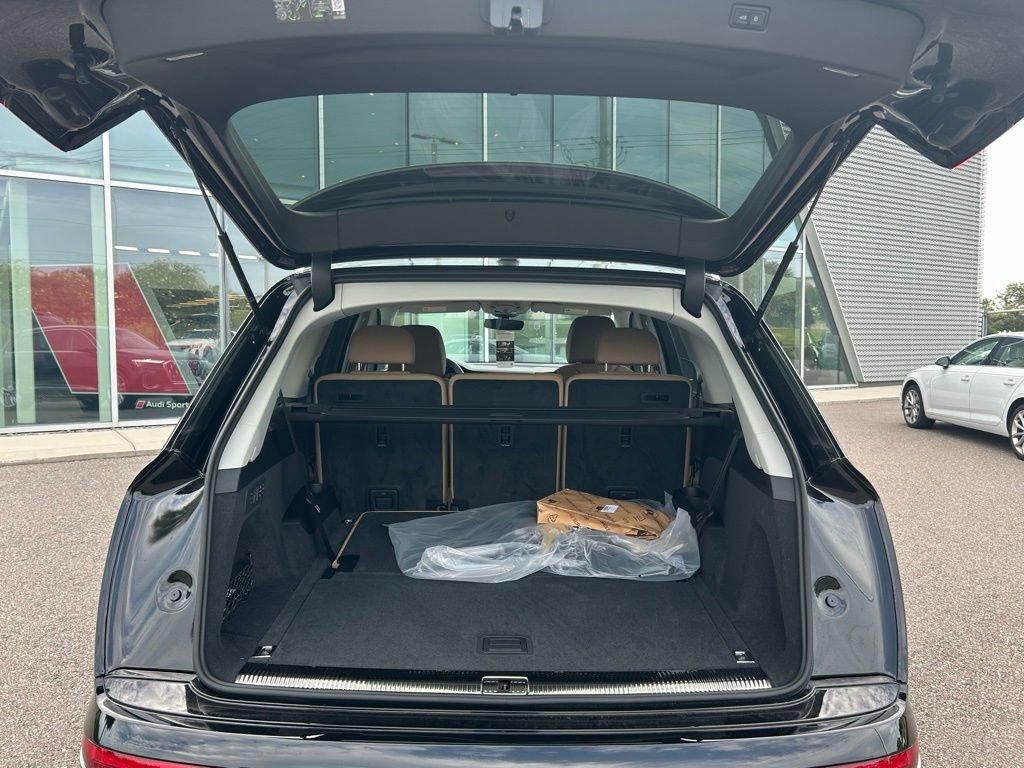 New 2025 Audi Q7 3.0T Premium Plus image 38