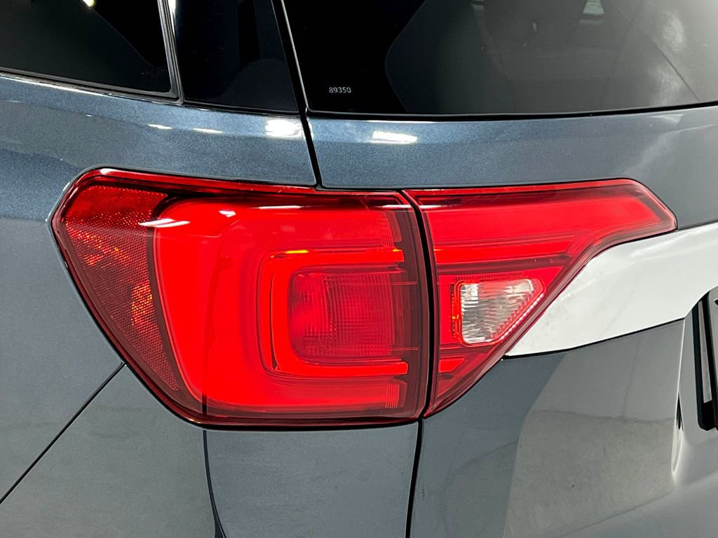 Used 2019 GMC Acadia SLT image 37