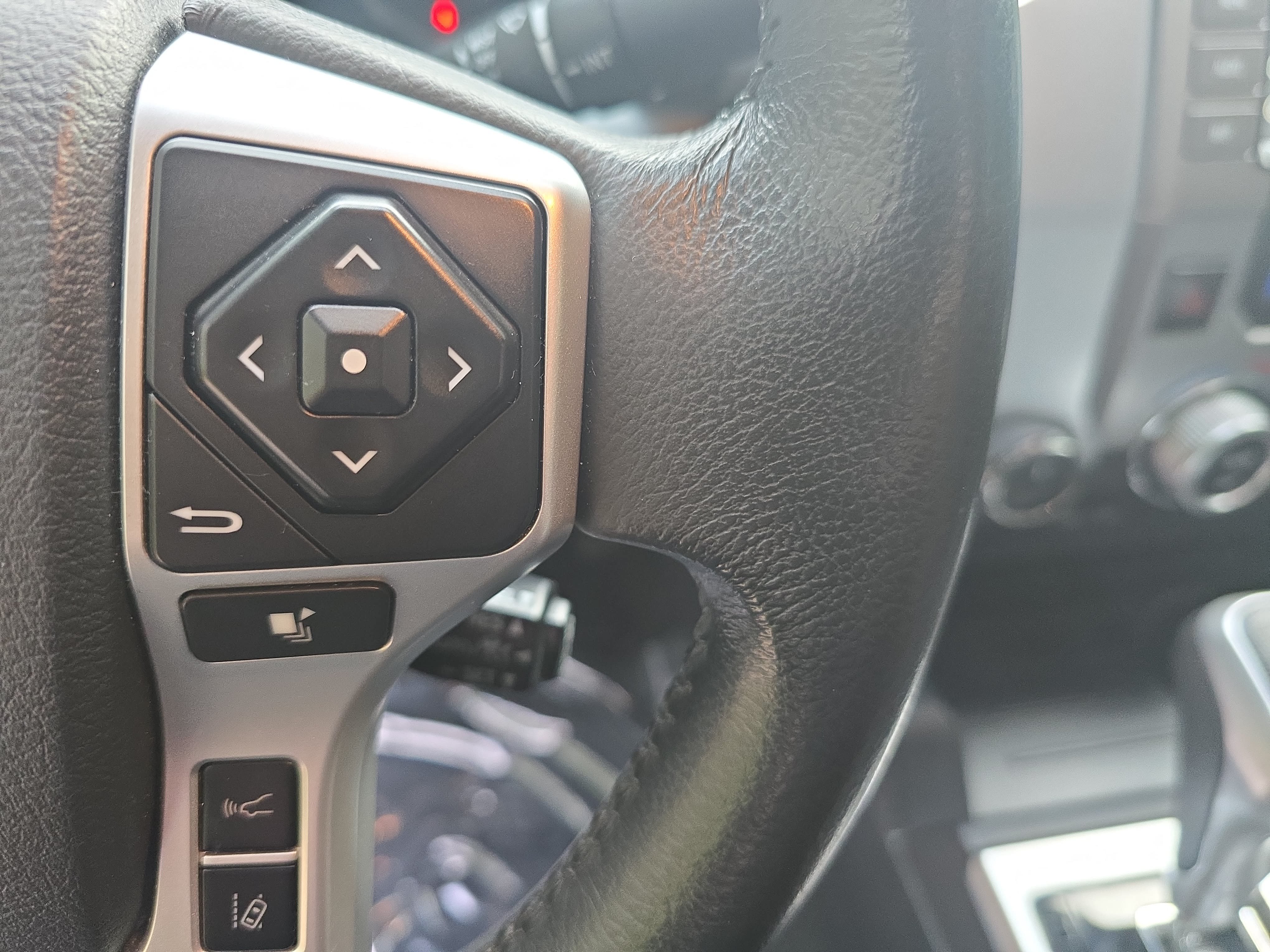 Used 2020 Toyota Tundra TRD Pro AWD/4WD image 16
