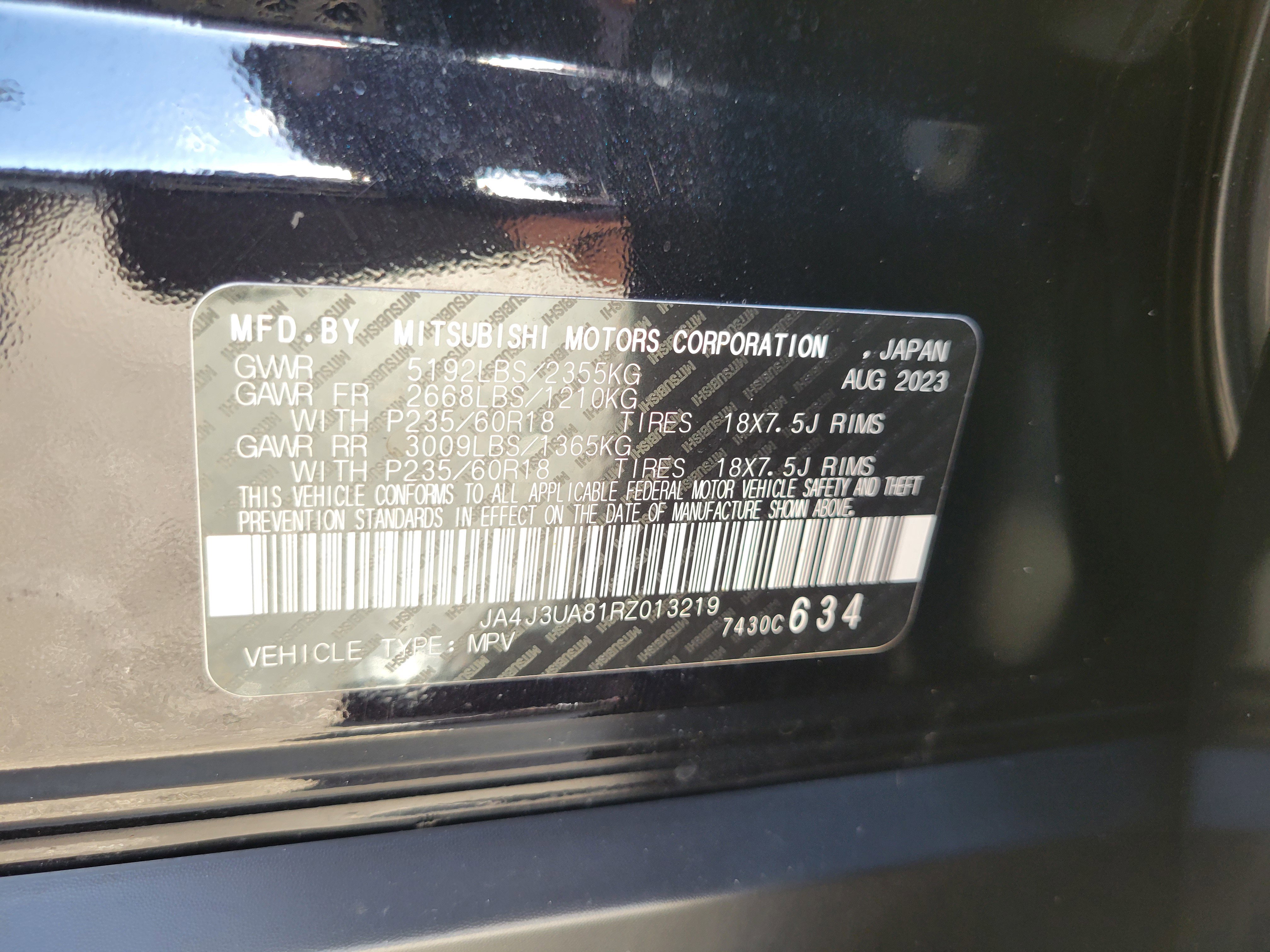 Used 2024 Mitsubishi Outlander ES image 29