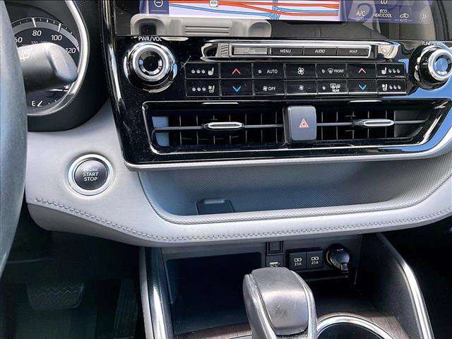 Used 2021 Toyota Highlander Platinum image 24