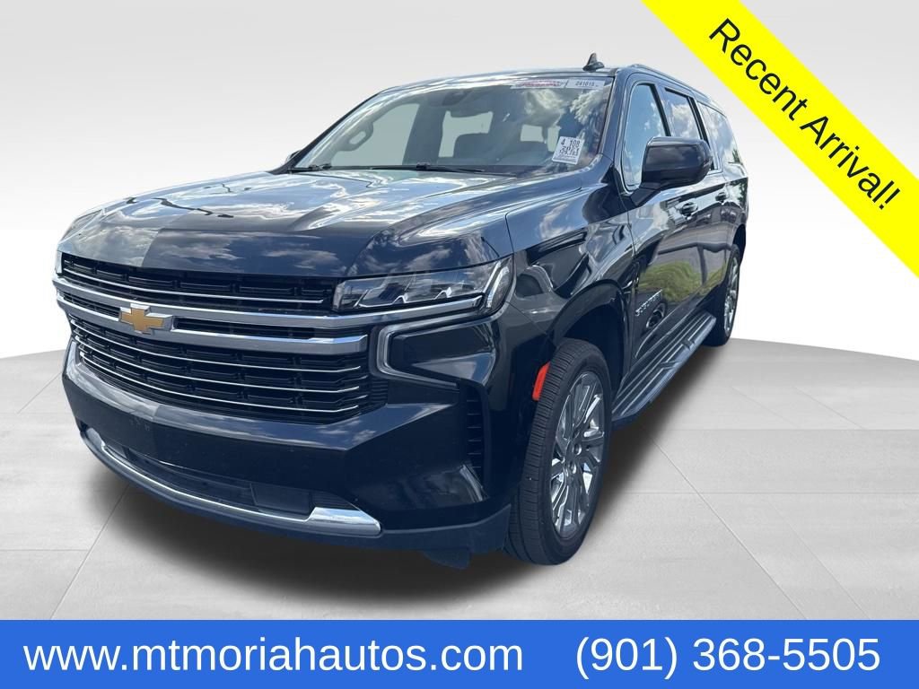 Used 2021 Chevrolet Suburban LT RWD image 1
