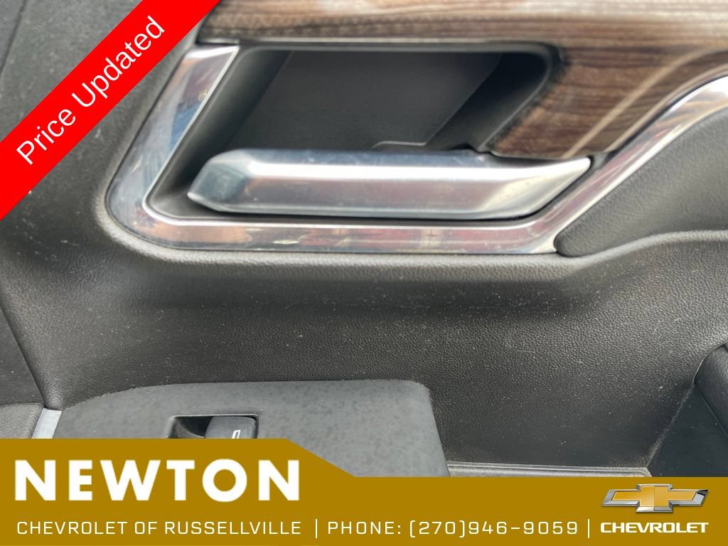 Used 2024 Chevrolet Silverado 1500 LT AWD/4WD image 30