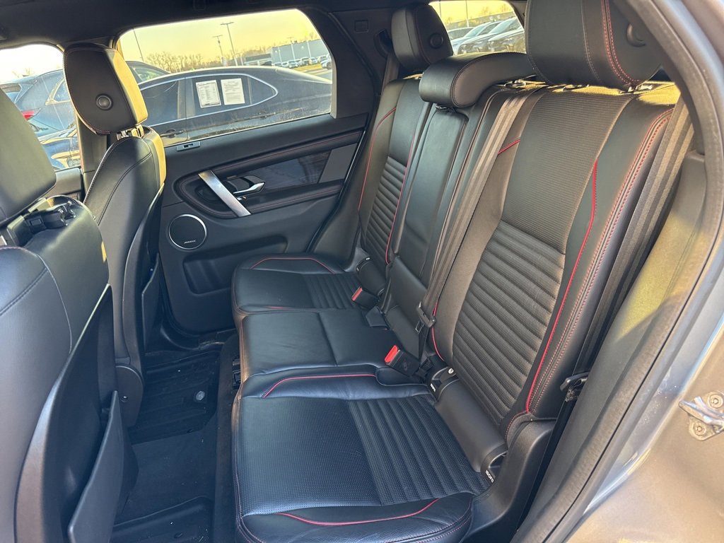 Used 2020 Land Rover Discovery Sport SE R-Dynamic image 11
