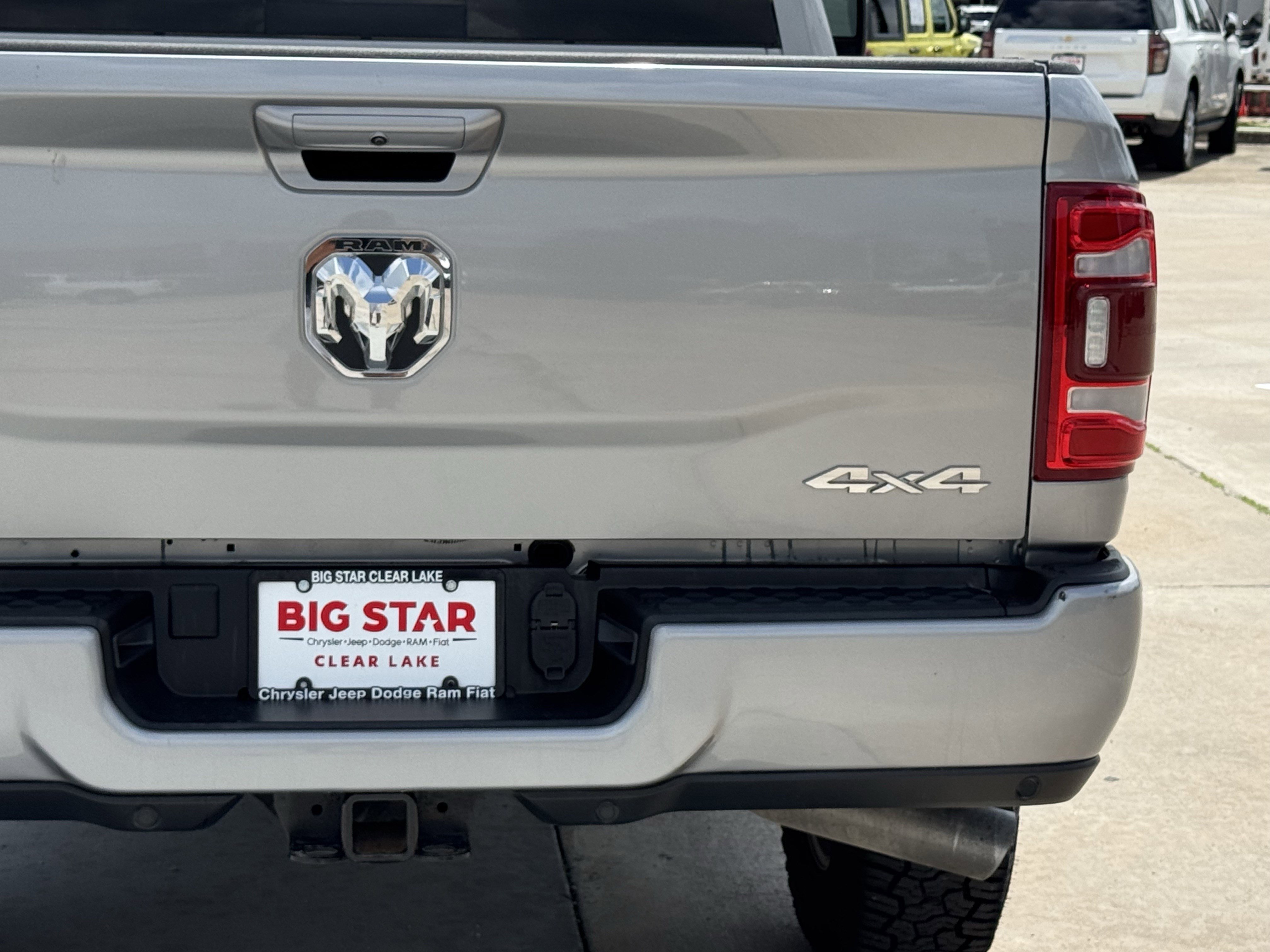 Used 2024 RAM 2500 Laramie w/ Safety Group image 10