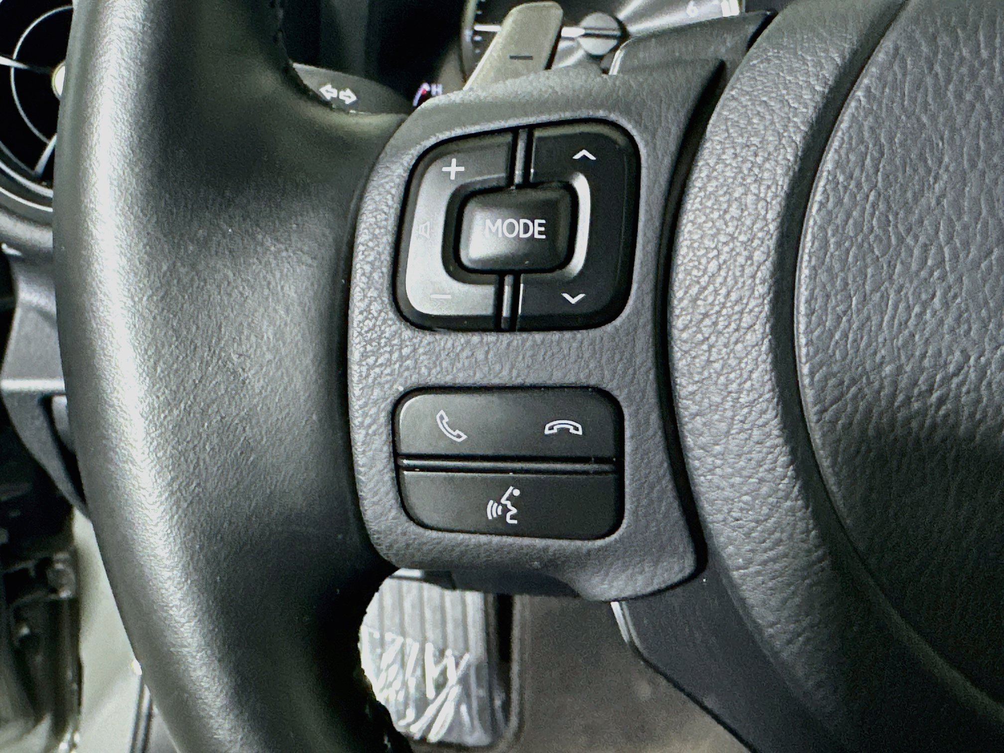 Used 2025 Lexus IS 350 F Sport w/ Accessory Package 2 RWD image 16