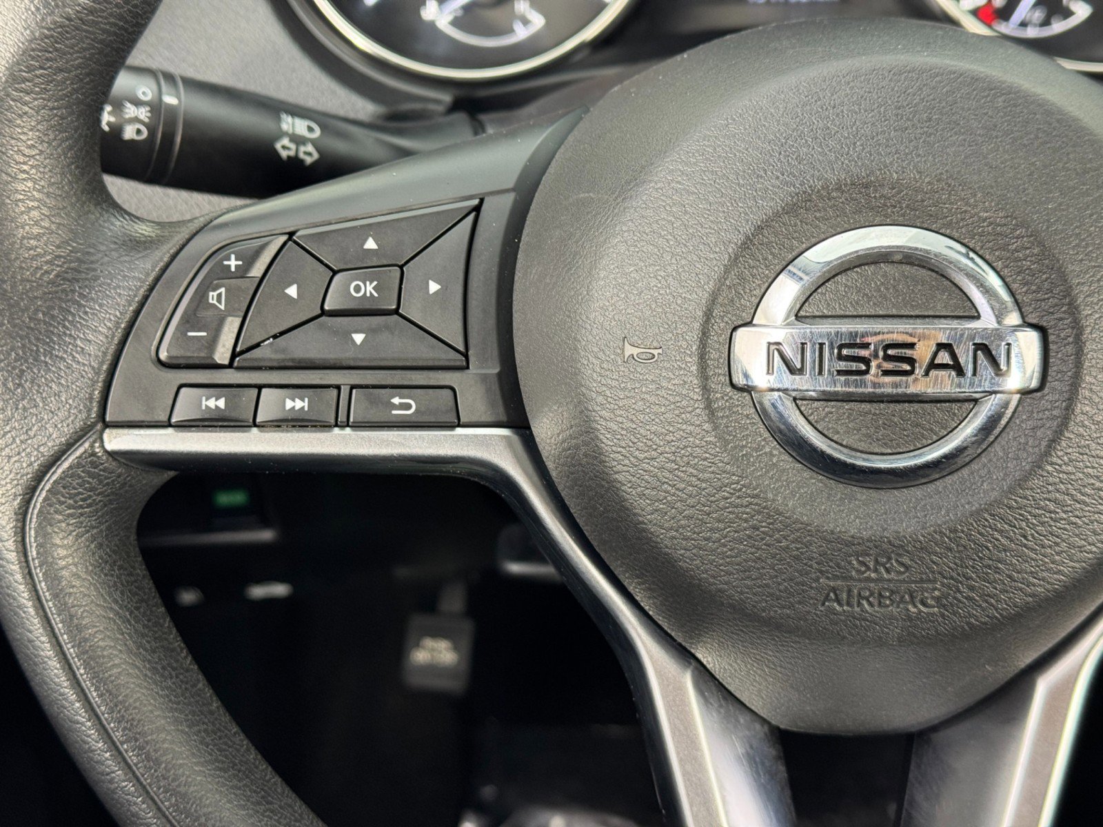 Used 2019 Nissan Rogue Sport S w/ Appearance Package AWD/4WD image 20