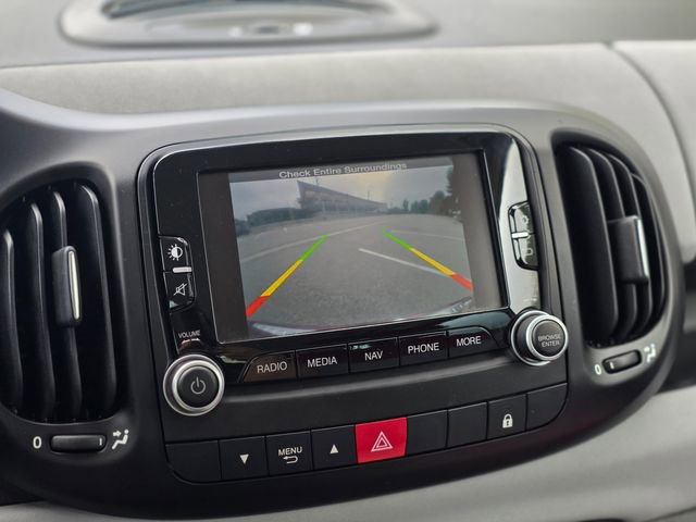 Used 2014 FIAT 500L Easy w/ Popular Equipment Group FWD image 29