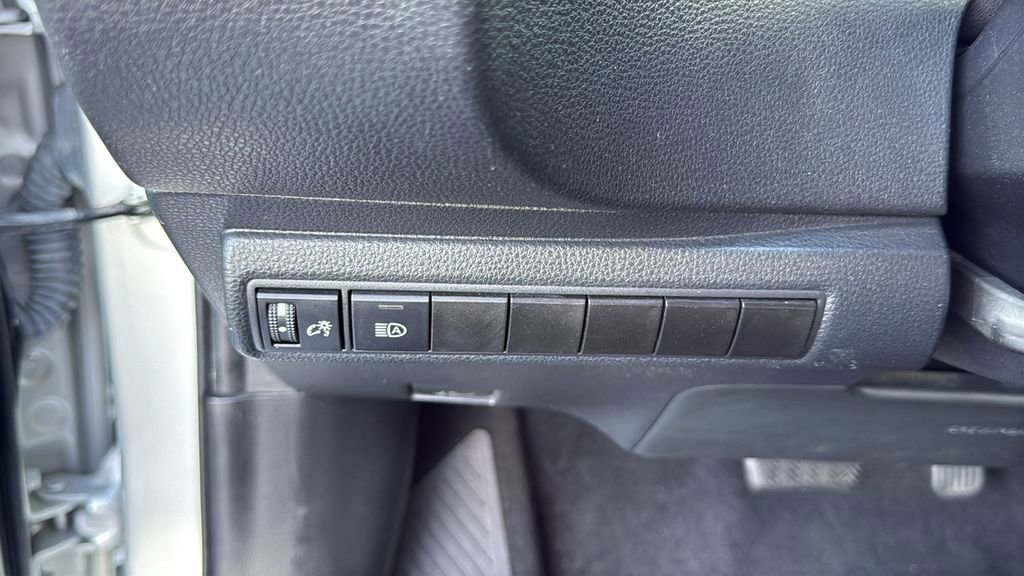 Certified 2020 Toyota Corolla SE image 22