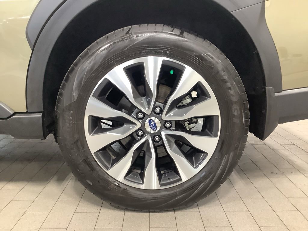Certified 2025 Subaru Outback Limited image 21