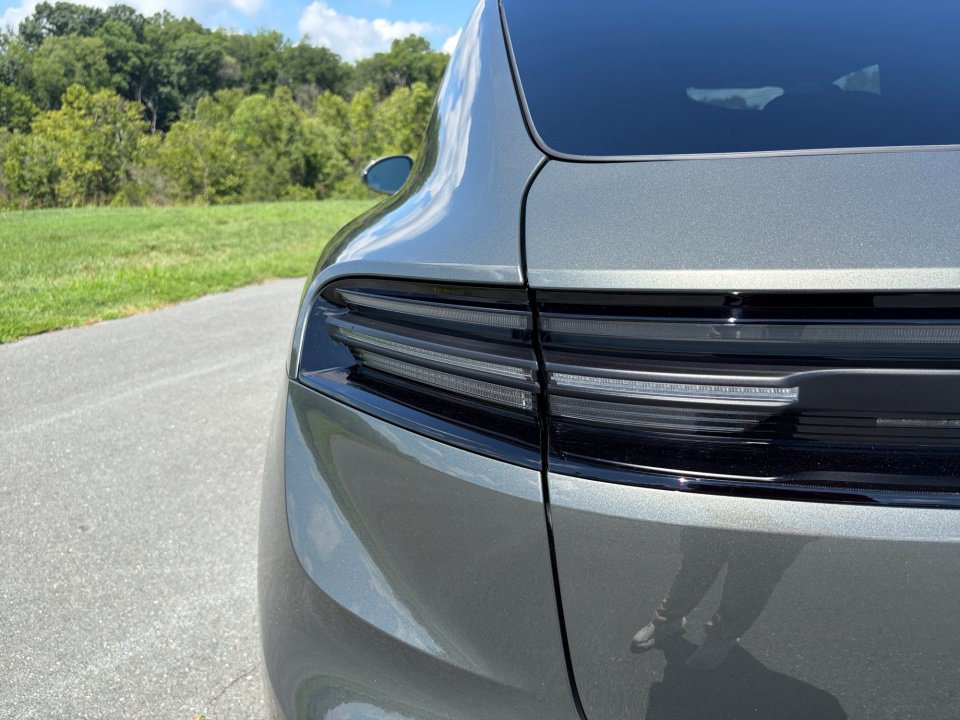 New 2026 Porsche Macan 4S Electric AWD/4WD image 14