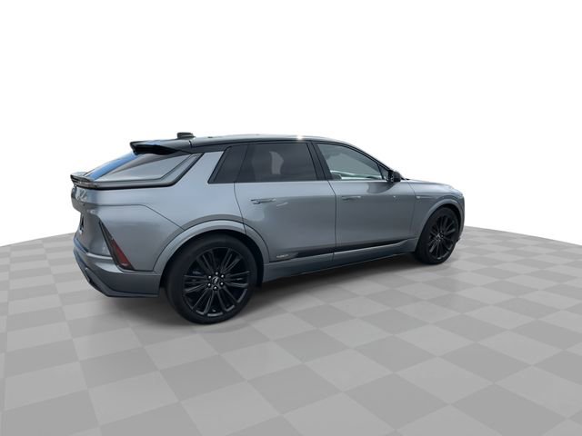 New 2026 Cadillac Lyriq V image 8