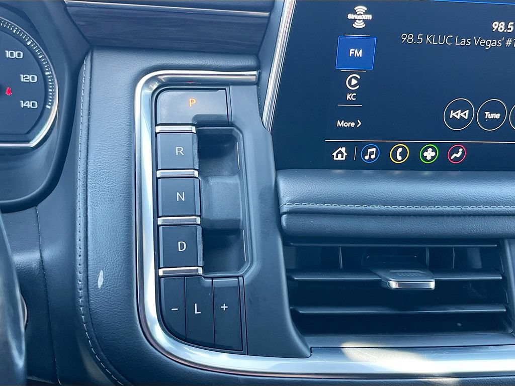 Used 2021 Chevrolet Tahoe Z71 AWD/4WD image 16