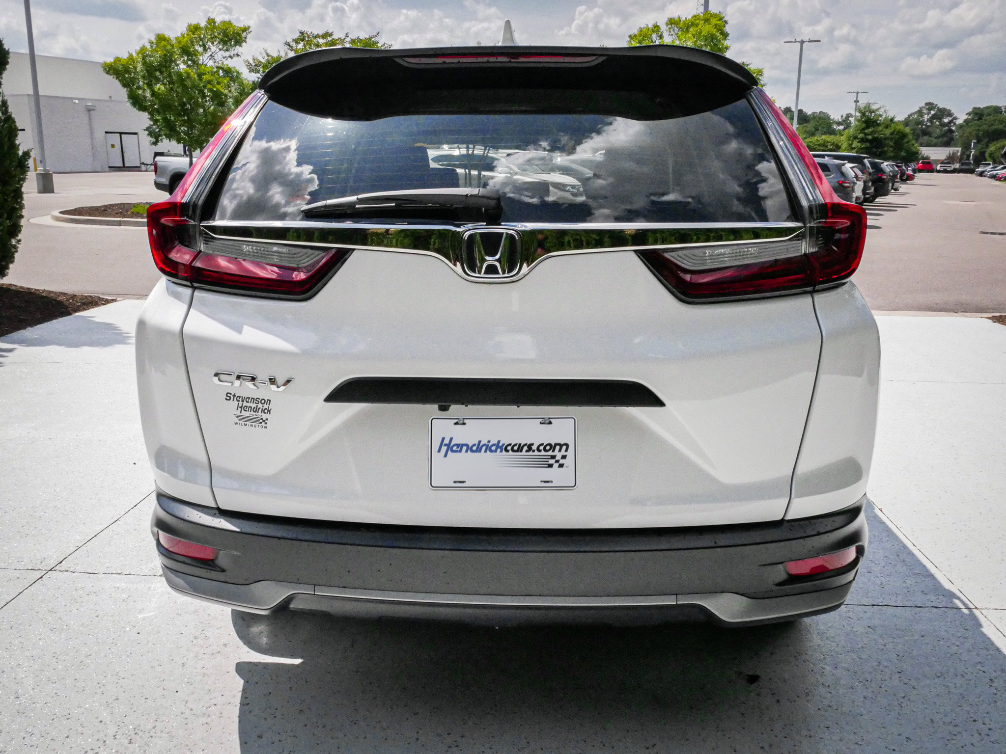 Used 2020 Honda CR-V LX image 9