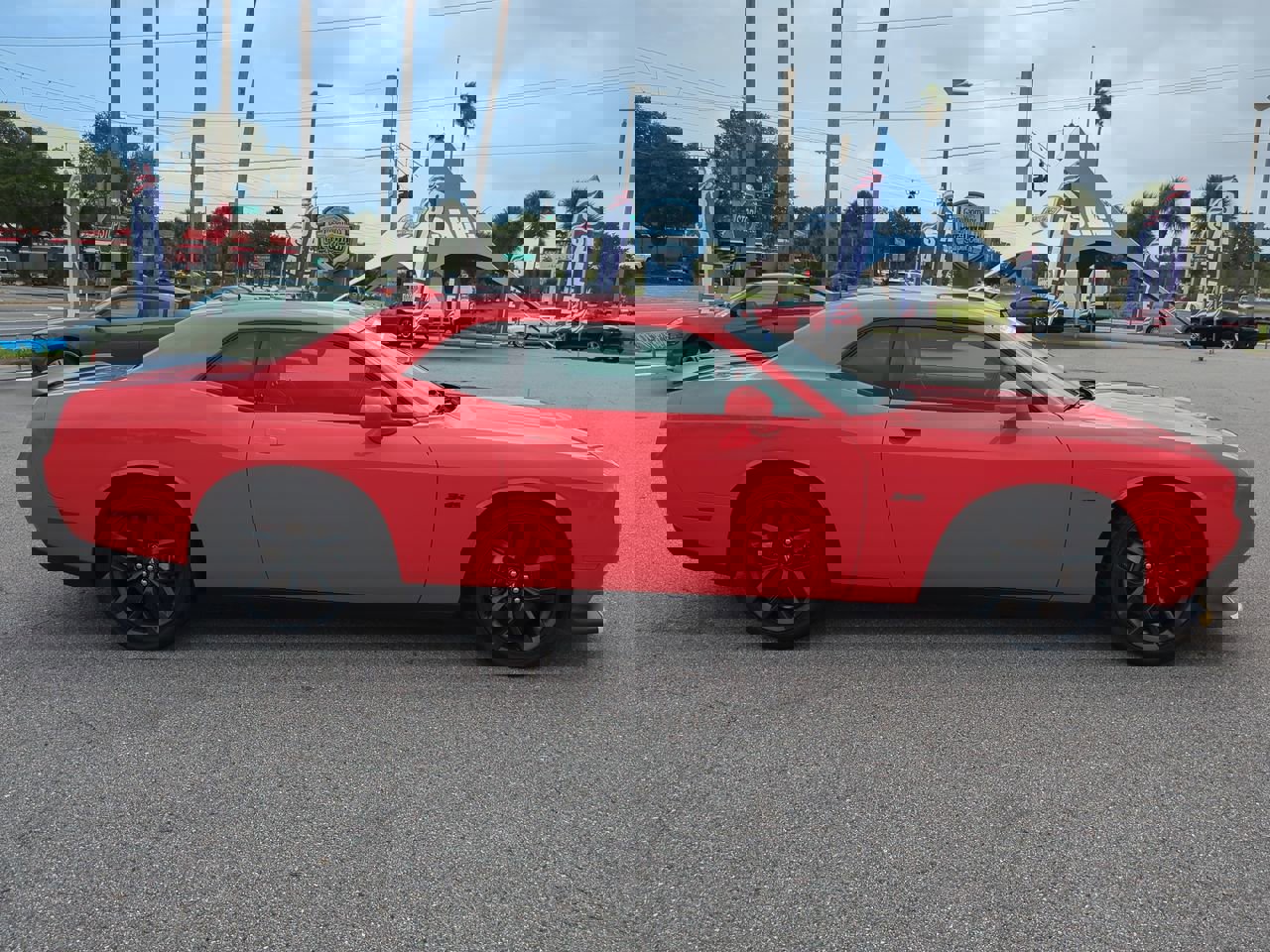 Used 2023 Dodge Challenger R/T w/ Plus Package image 3