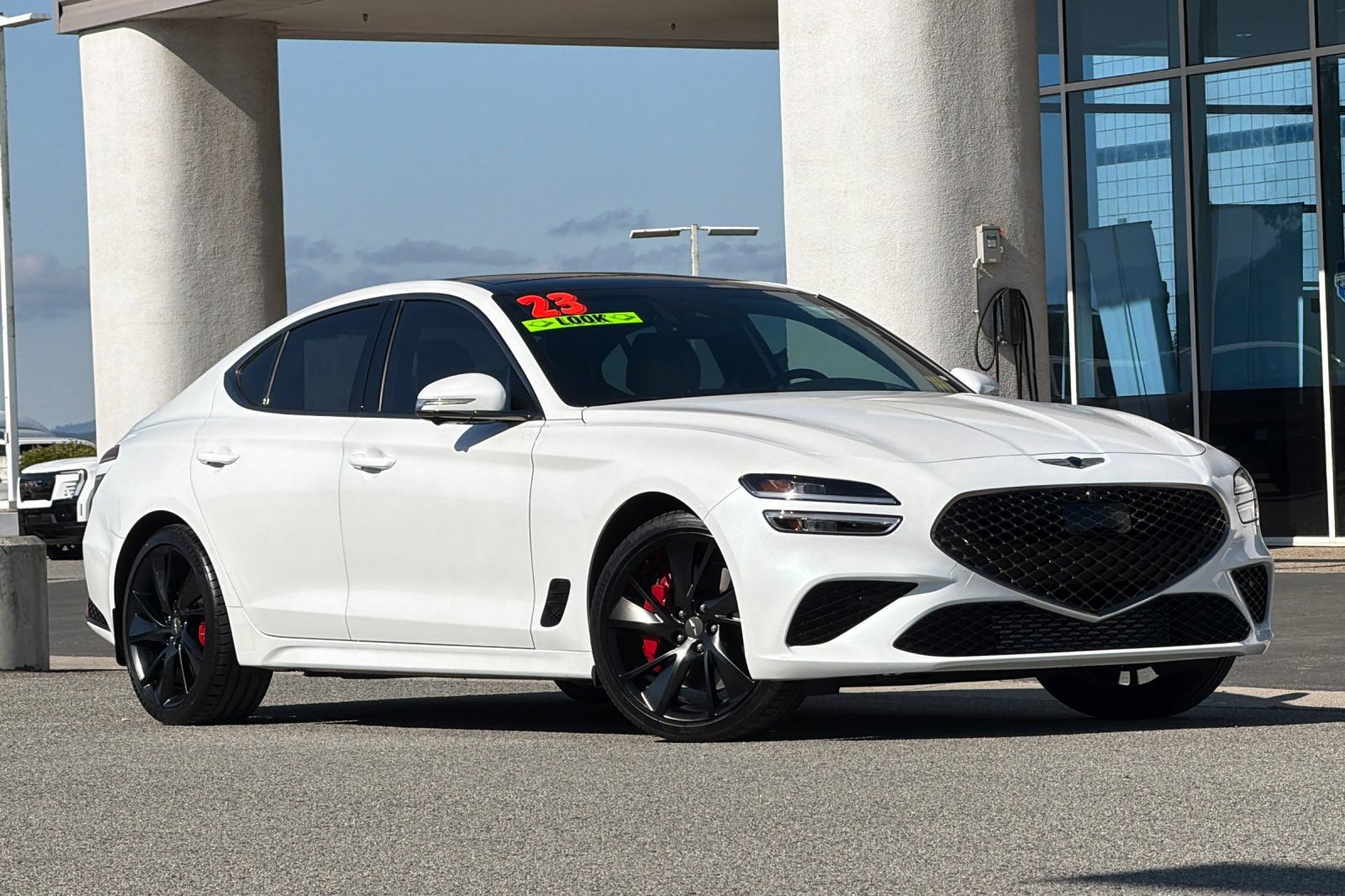 Used 2023 Genesis G70 3.3T w/ Sport Prestige Package RWD image 2