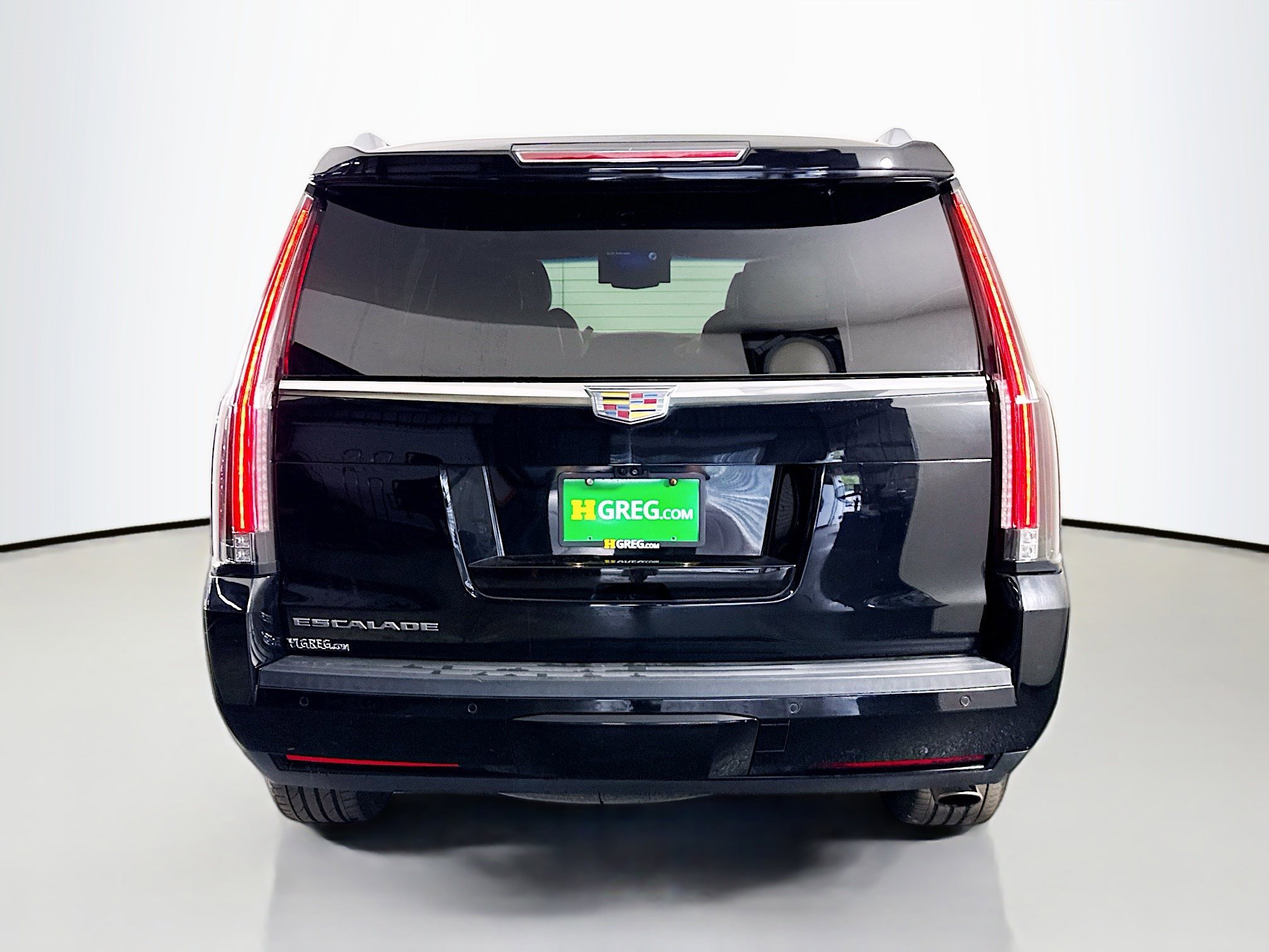 Used 2020 Cadillac Escalade Platinum image 8