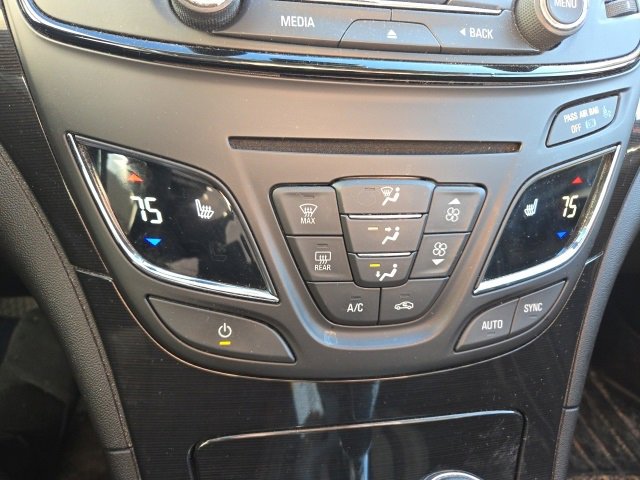 Used 2015 Buick Regal Premium w/ Experience Buick Package image 14