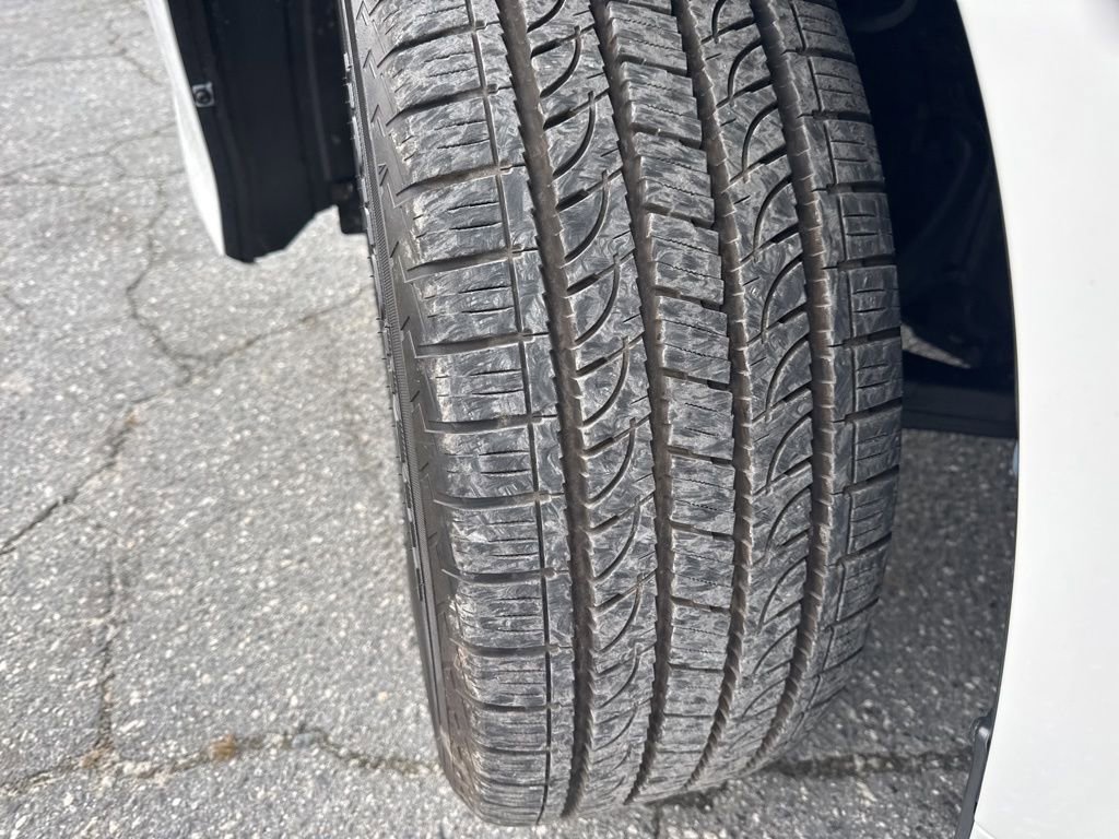 Used 2016 Lexus LX 570 4WD image 32