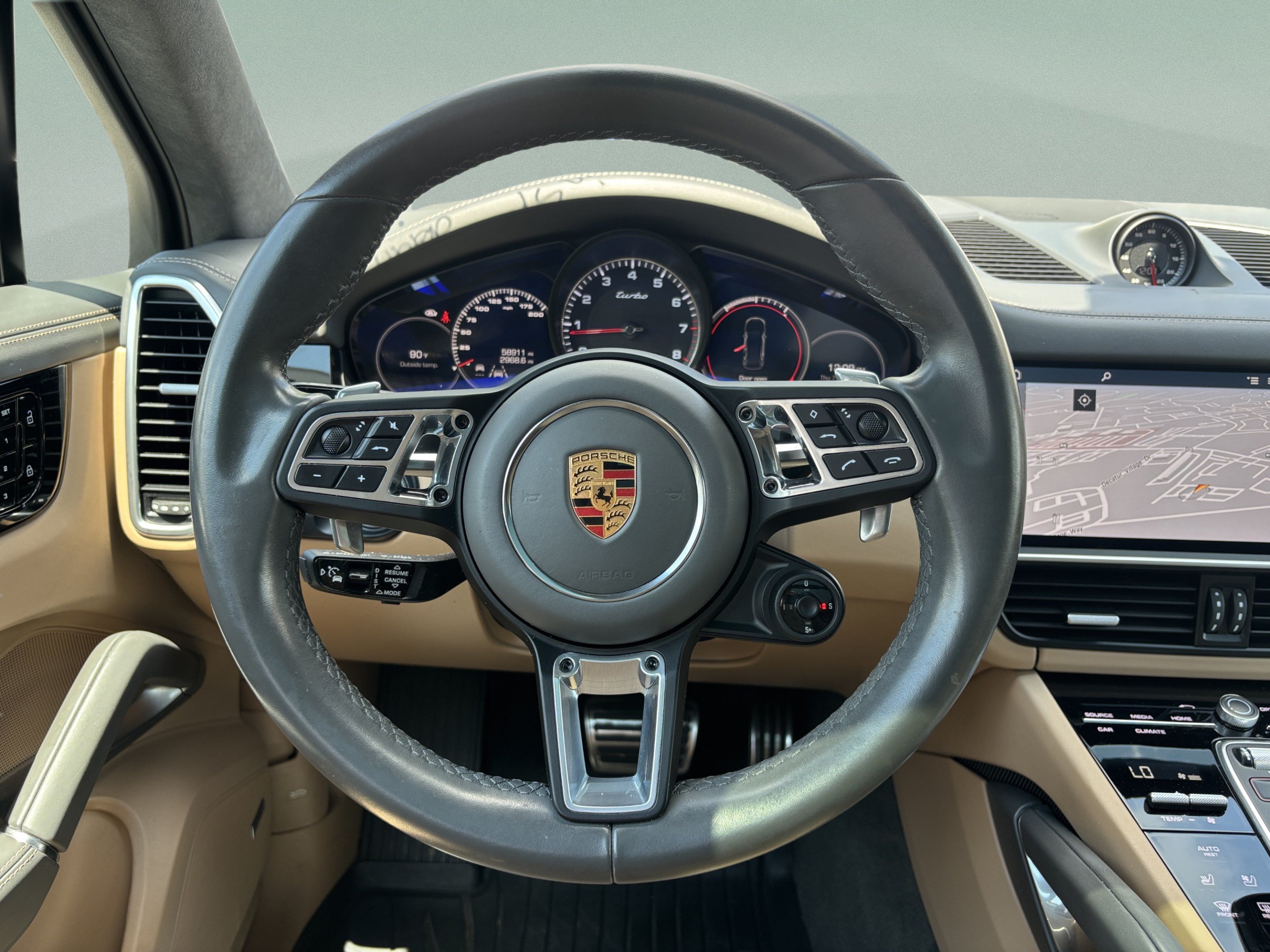 Used 2019 Porsche Cayenne Turbo AWD/4WD image 7