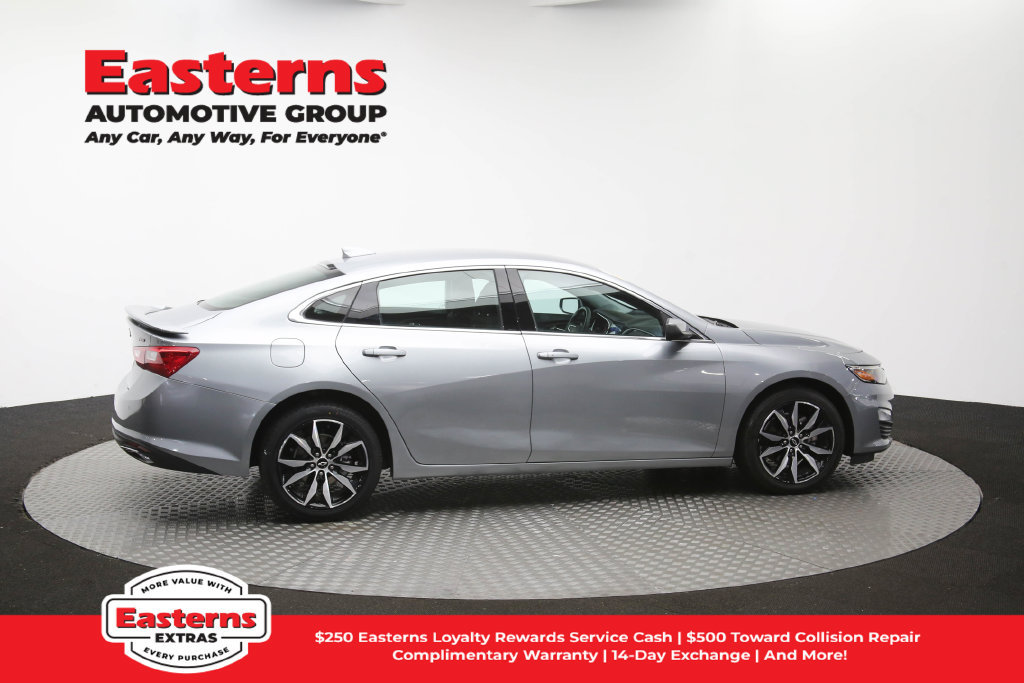 Used 2024 Chevrolet Malibu RS FWD image 43
