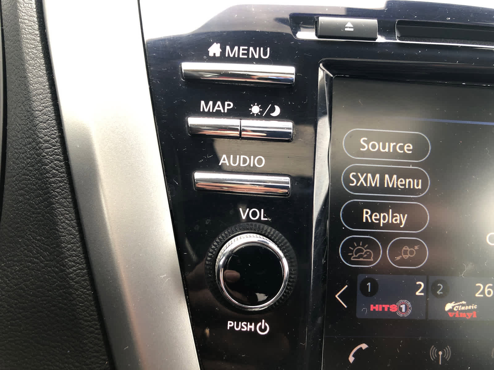 Used 2024 Nissan Murano SL image 15