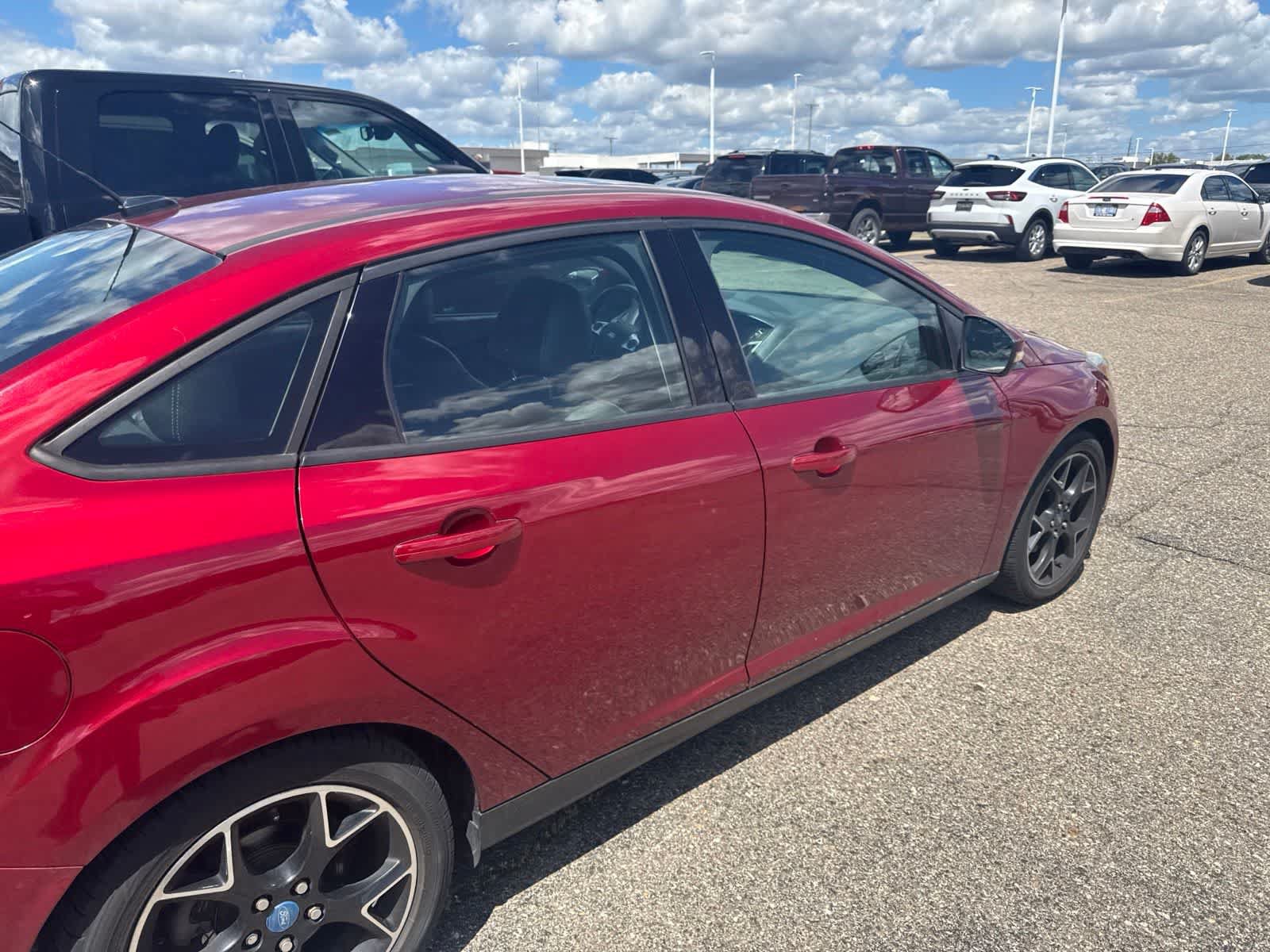 Used 2013 Ford Focus SE FWD image 11