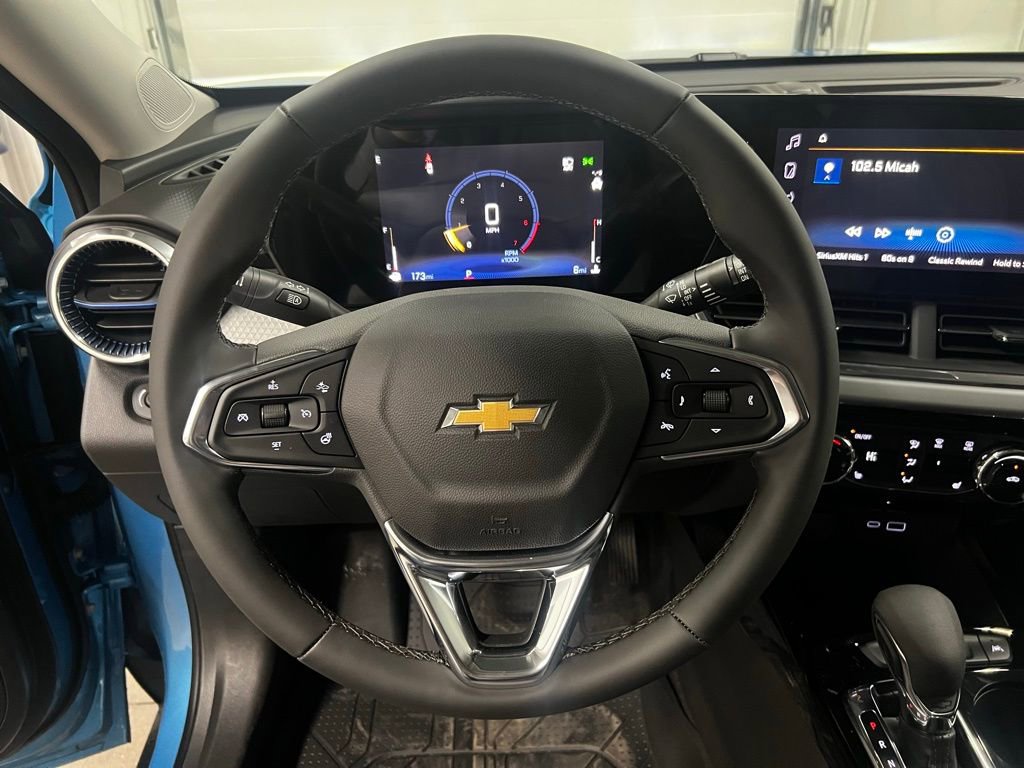 New 2026 Chevrolet Trax LT w/ LT Convenience Package image 17