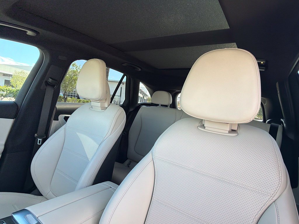 Certified 2026 Mercedes-Benz GLC 300 image 23