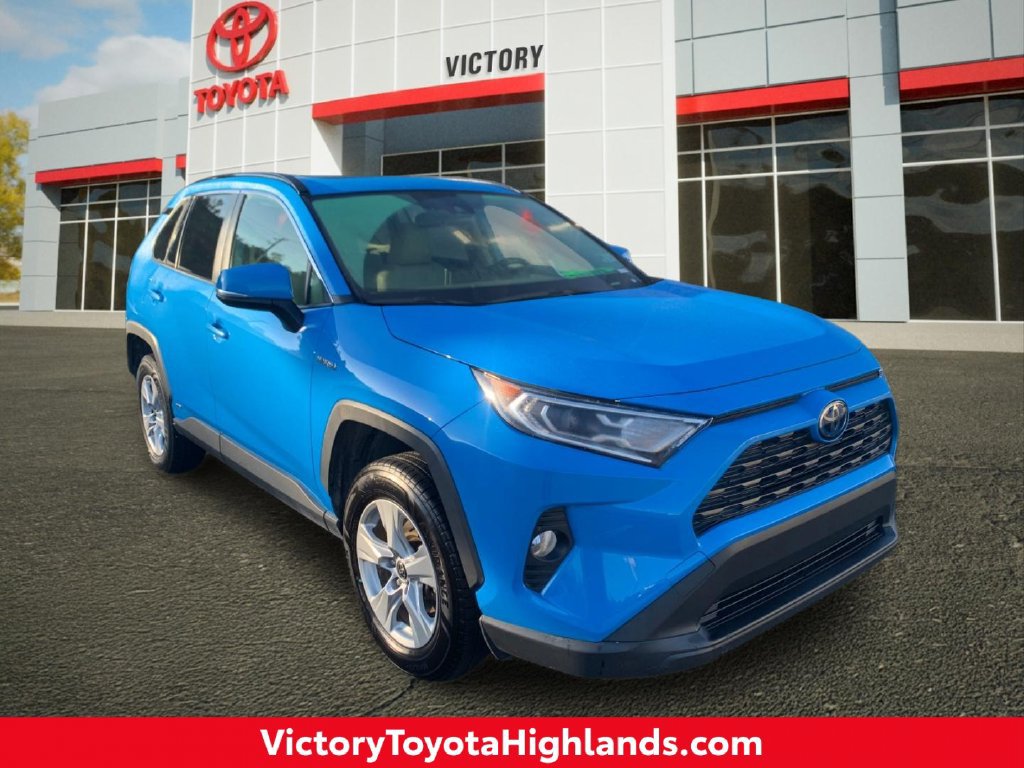 Used 2020 Toyota RAV4 XLE w/ Convenience Package