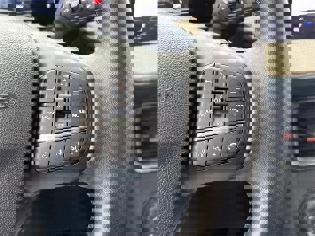 Certified 2025 Ford Maverick Lariat w/ 4K Tow Package image 28